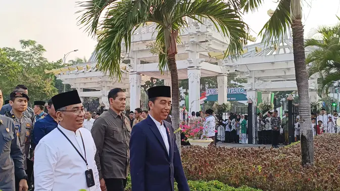 Prabowo dan Erick Thohir Sambut Kedatangan Jokowi di Hari Santri, Puan Langsung ke Panggung