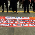 Buruh Geruduk Balai Kota DKI Jakarta, Minta UMP Naik 15 Persen